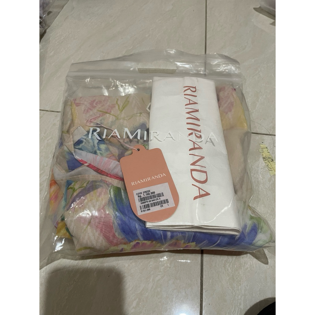 Preloved Dress Ria Miranda