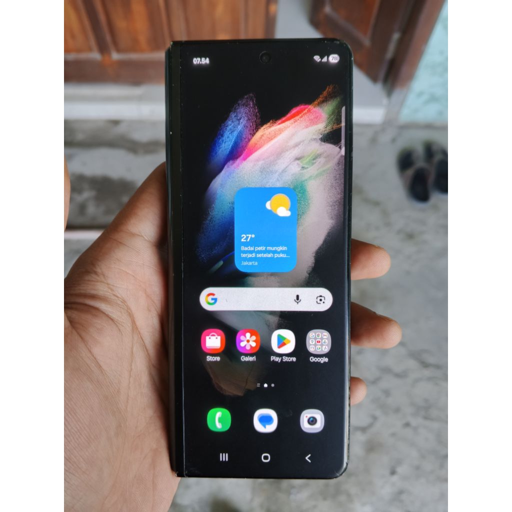 Samsung galaxy Z Fold 3 5G minus bagus
