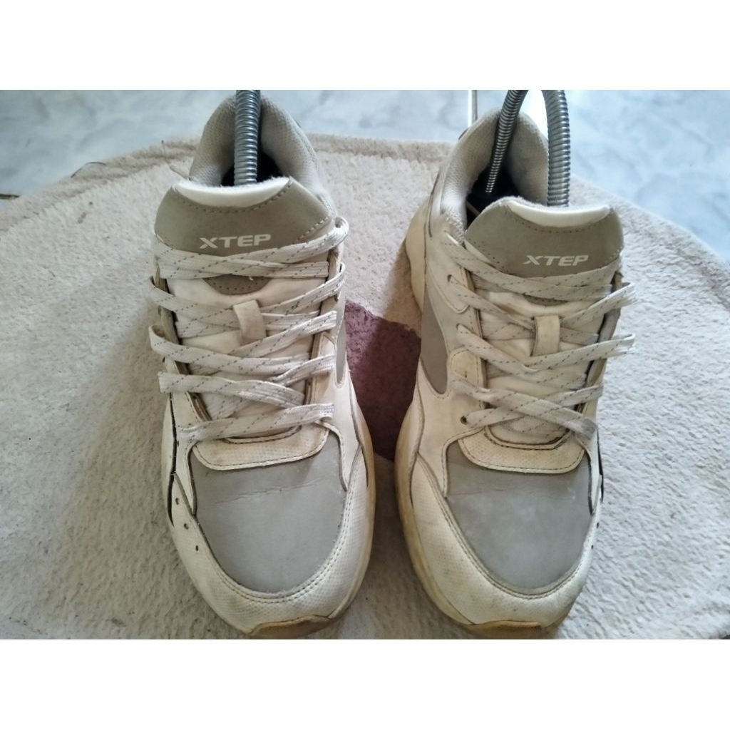 Sepatu Joging Murah Wanita pria/sepatu xtep putih/sepatu running/sepatu touring wanita pria/sepatu p