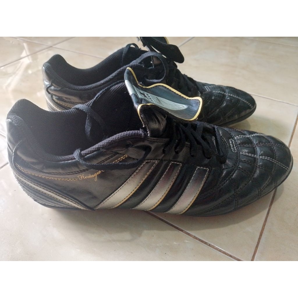 Sepatu Bola Vintage Adidas Heritagio V TRX HG Tahun 2011 Size 44 Insole 270 Second Ori