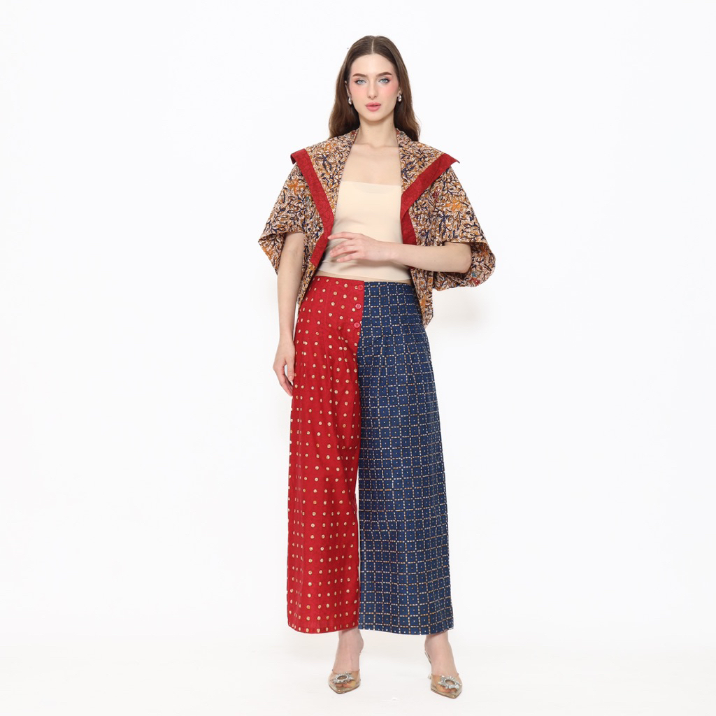 Outer Batik Wanita | Atasan Batik Wanita | Almajiwa - Ajeng Outer Batik Merah