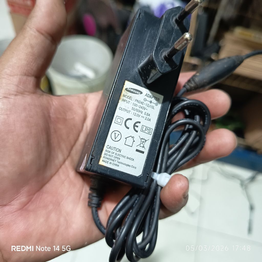 Adaptor monitor 12v 2a LED LCD samsung ( Bekas ori )