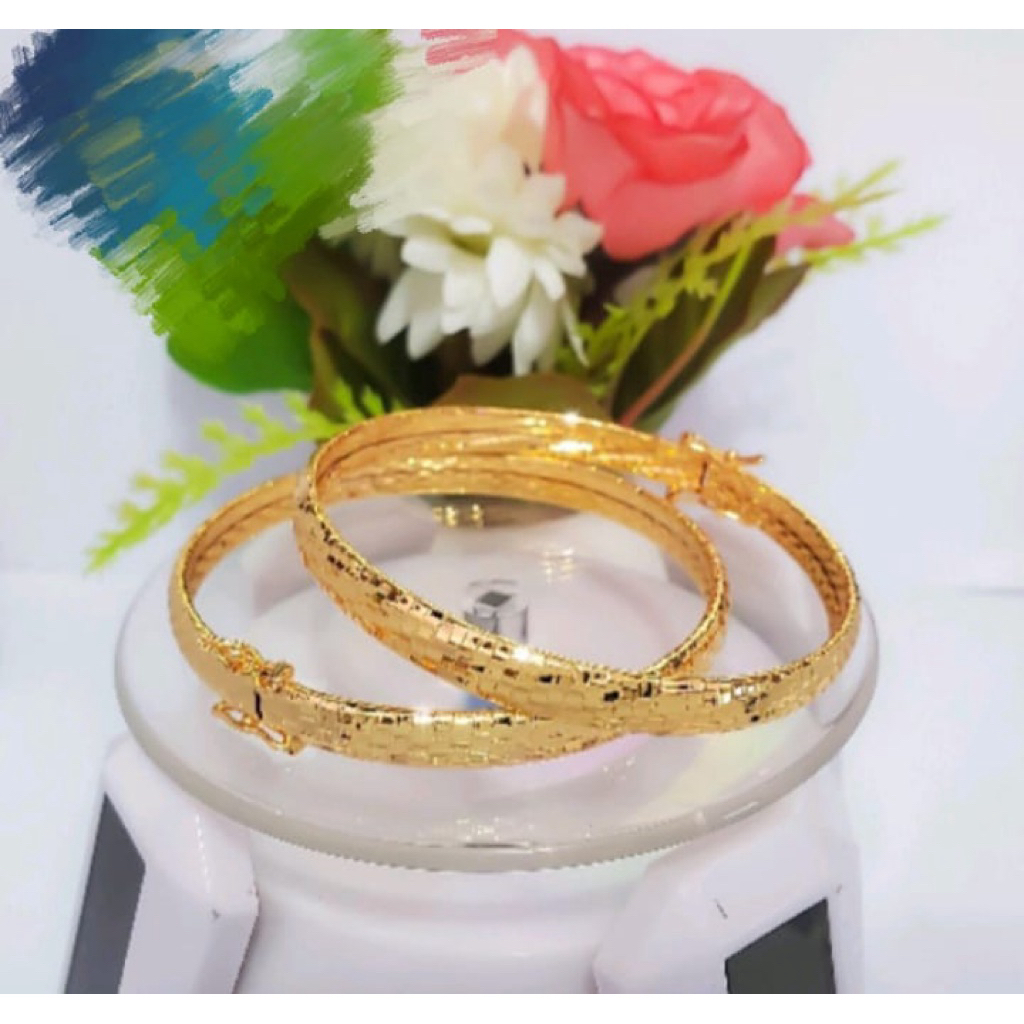 Gelang Wanita titanium motif Bangkok elegan