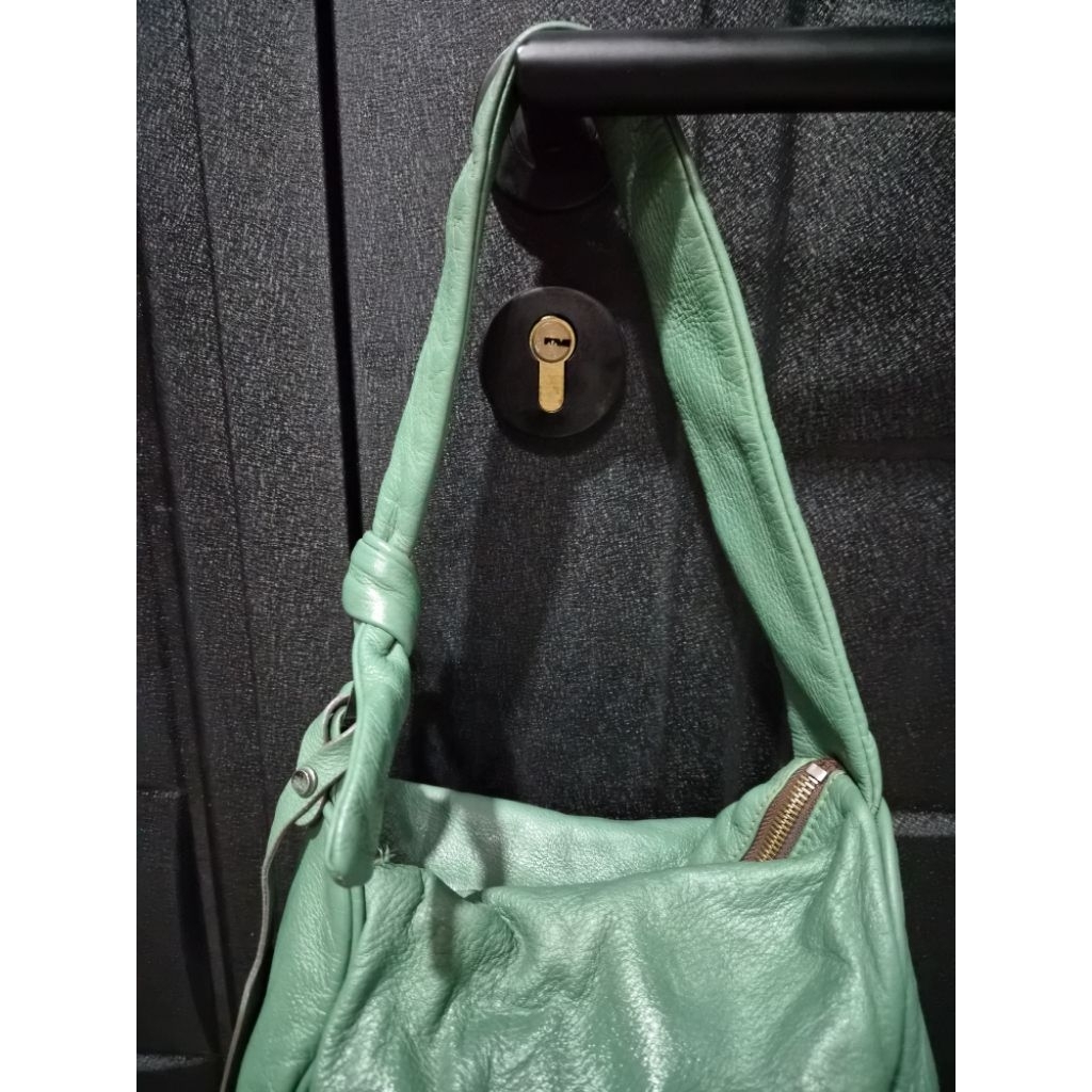 Tas kulit shoulder Rookie bud