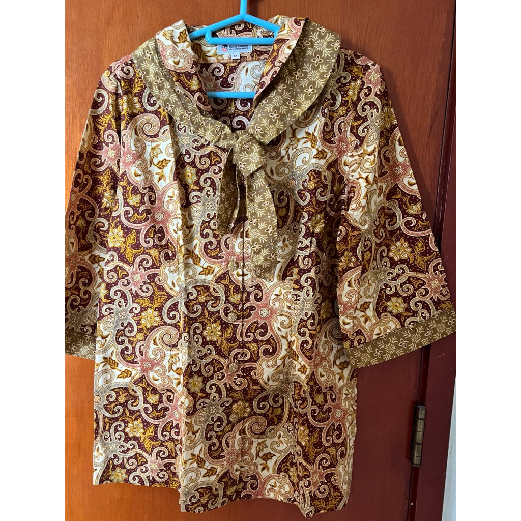 BATIK KERIS Atasan blouse batik wanita (preloved like new)