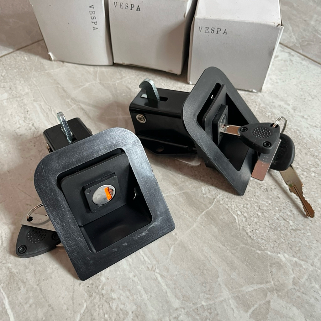 Kuncian jok vespa Excel T5/Rumah kuncian jok set vespa Excel Exclusive 2