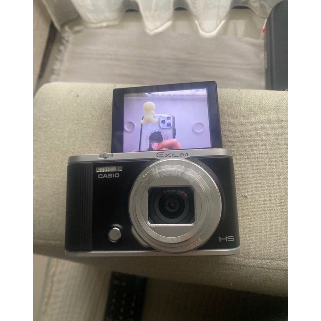 Casio Exilim EX-ZR1800 HS Digital  Kamera / digicam casio exilim / digital camera flip