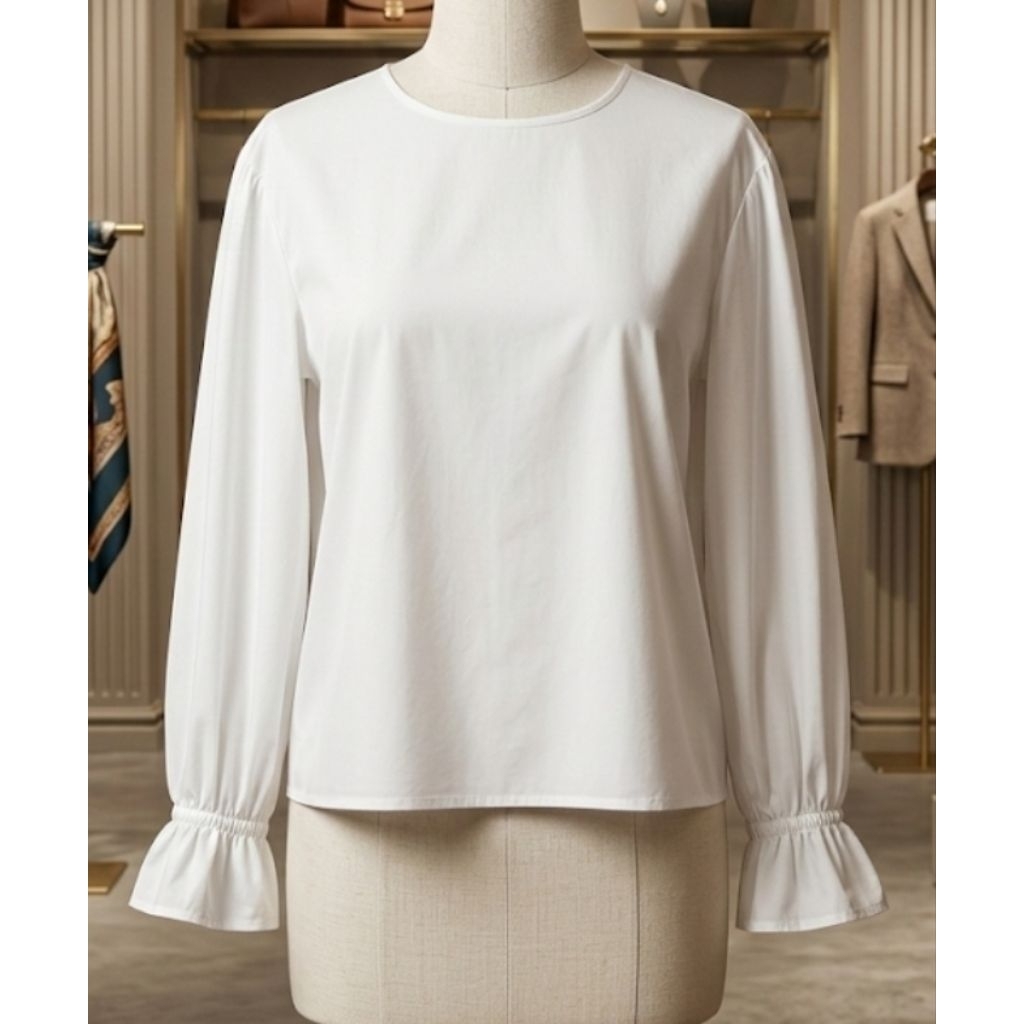 Blouse putih lengan balon