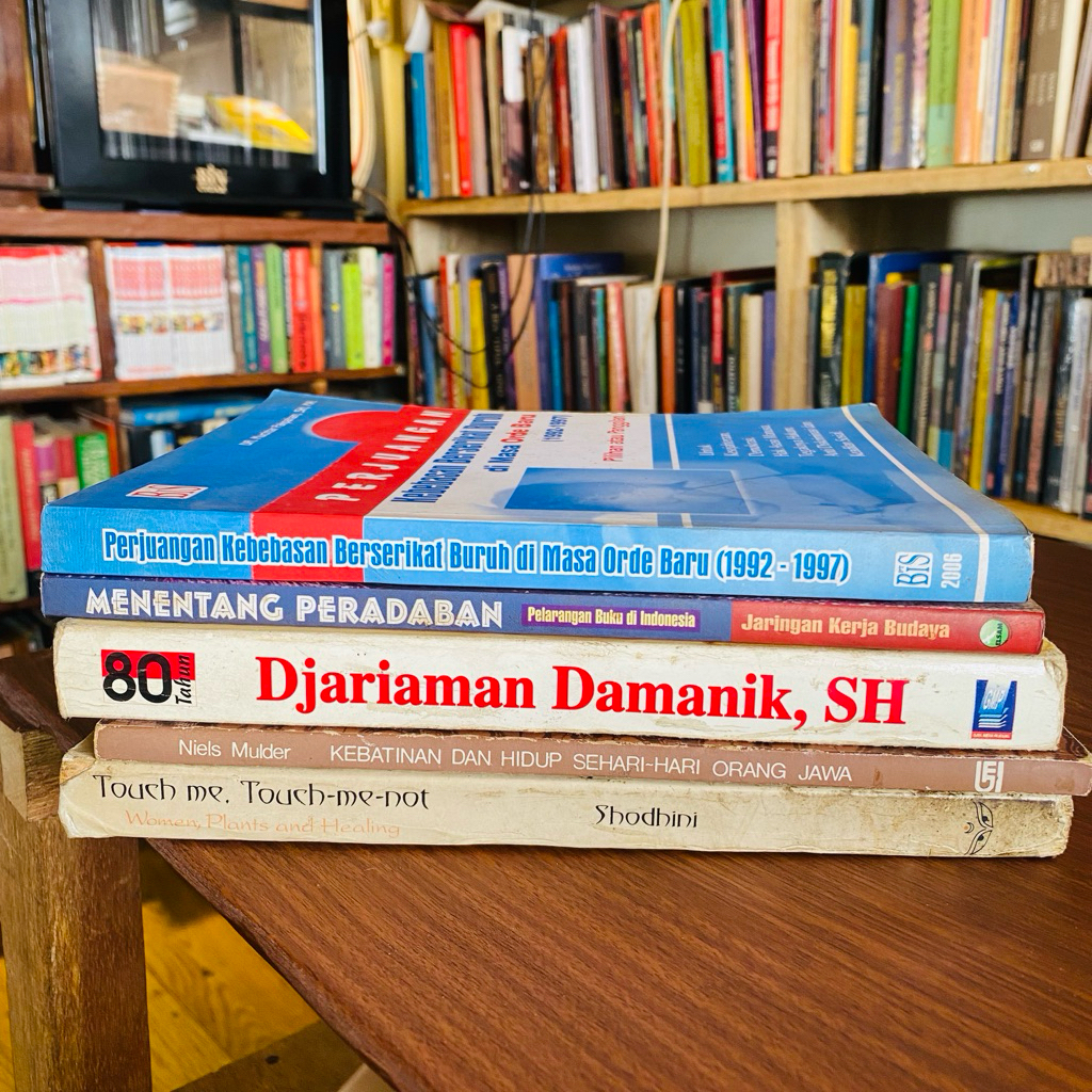 Perjuangan Kebebasan Berserikat Buruh di Masa Orde Baru (1992–1997) | Menentang Peradaban: Pelaranga