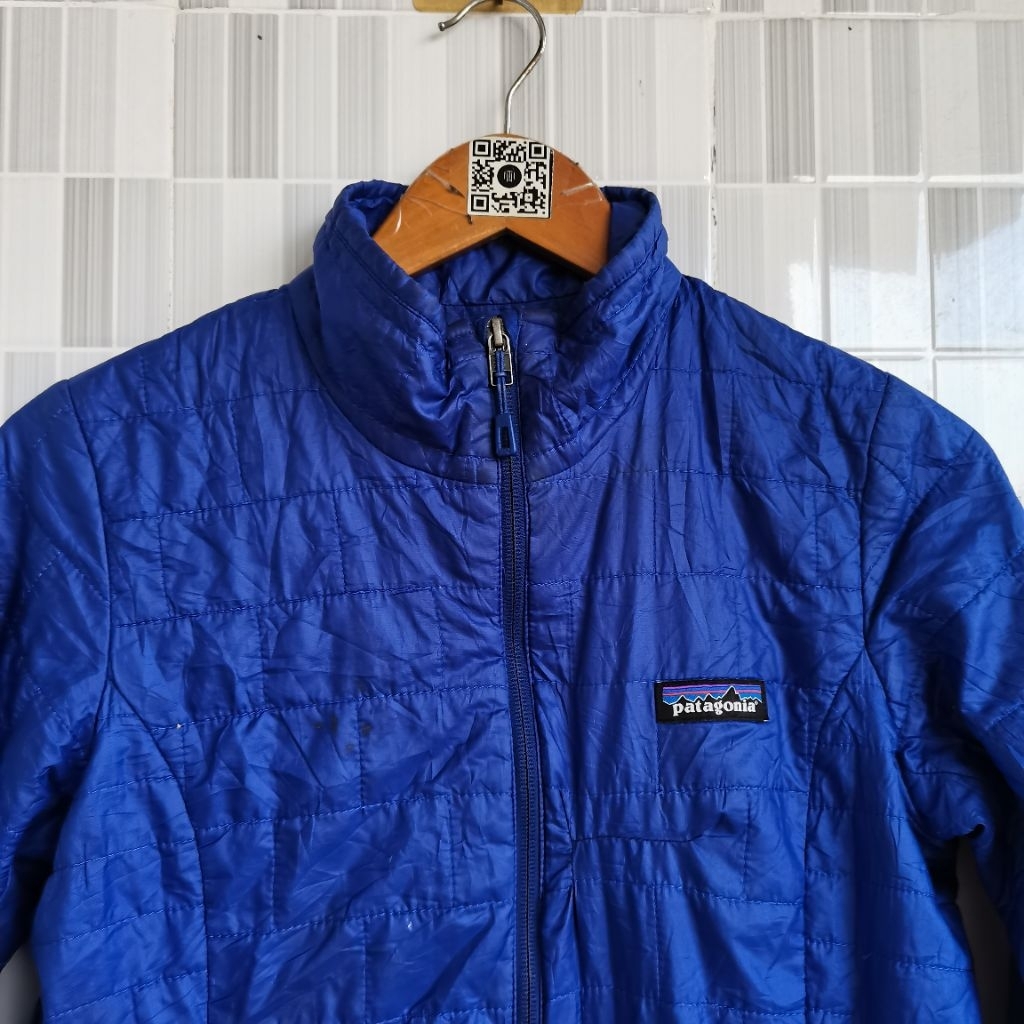 1424. JAKET BULANG PATAGONIA WARNA BIRU SIZE L FIT   PRELOVED