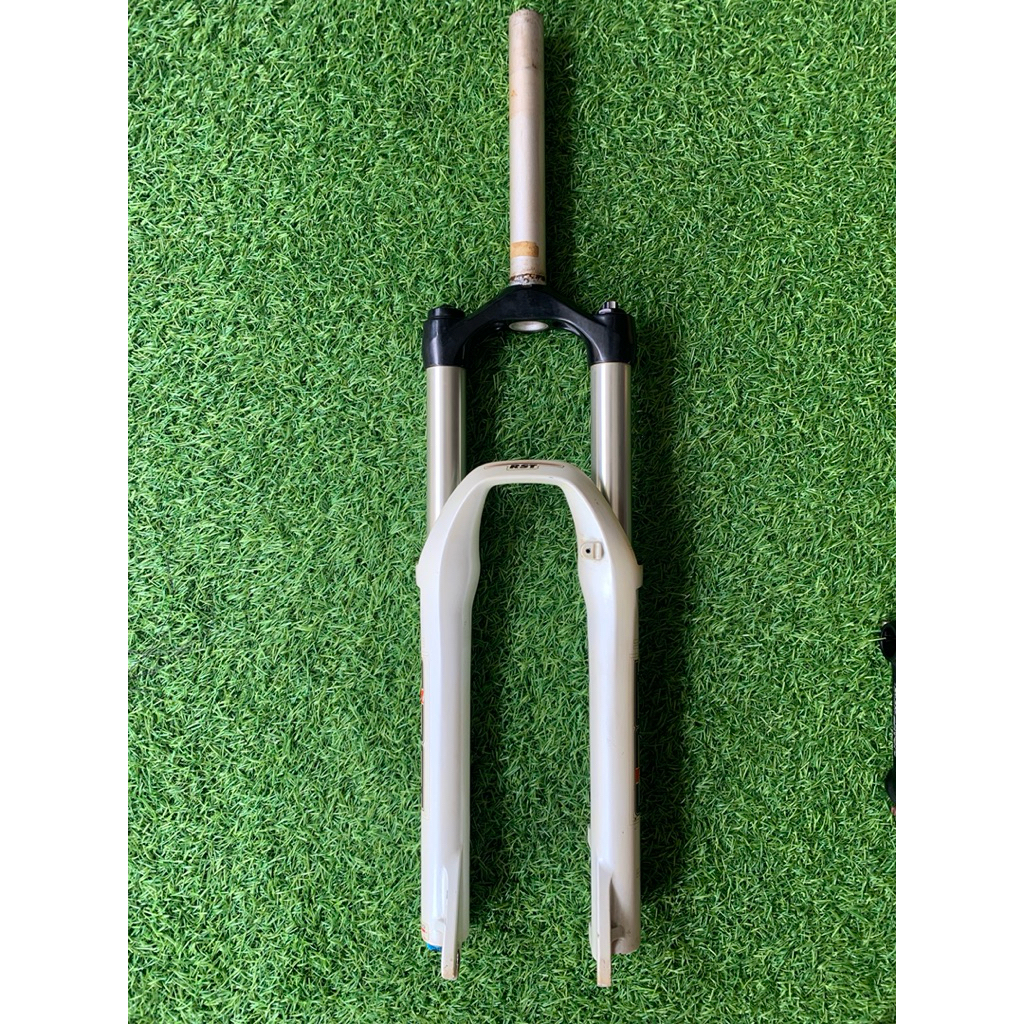 Fork RST First UK roda 26 Air/Angin