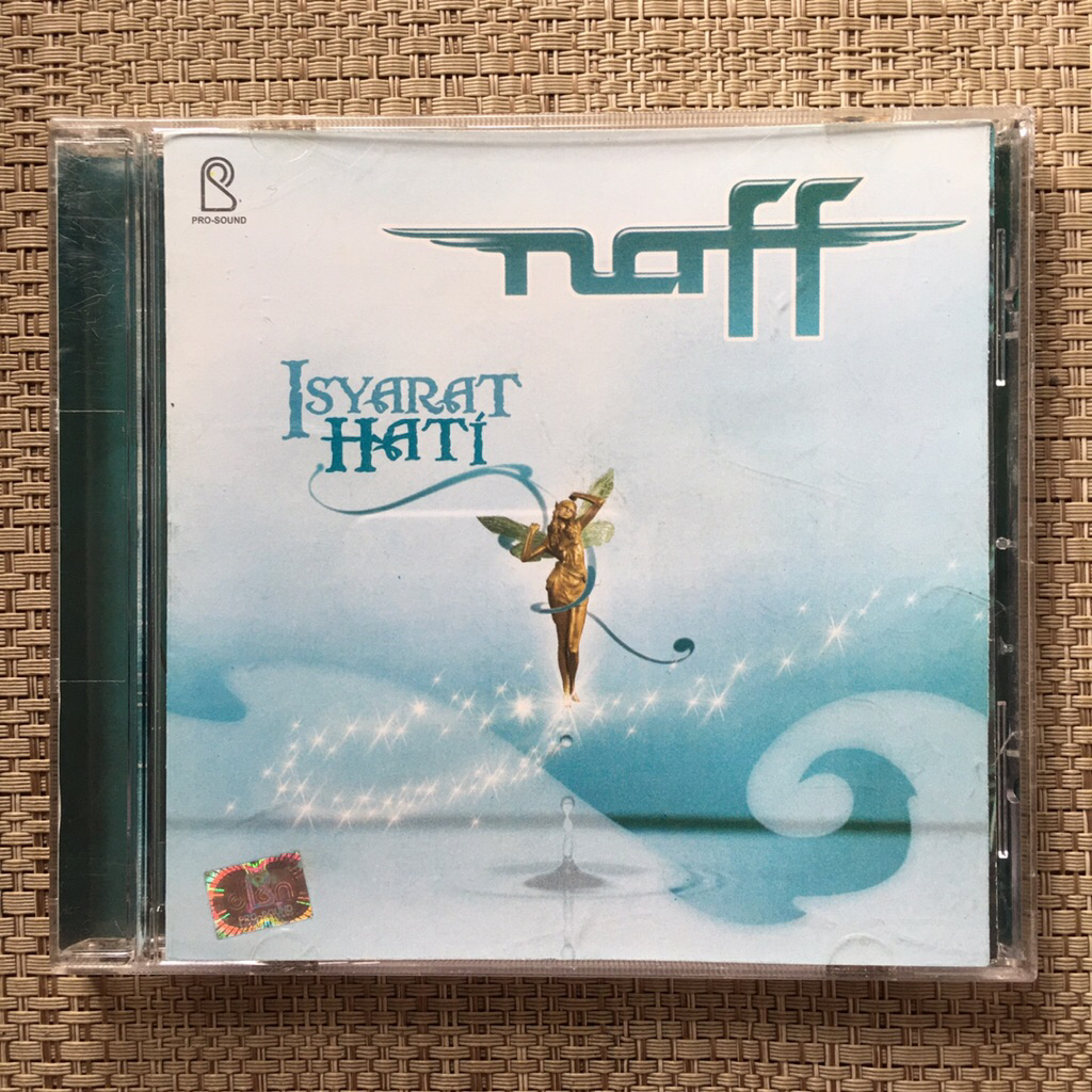 CD Naff - Isyarat Hati