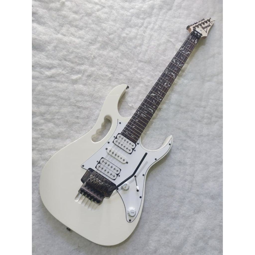 Gitar ibanez JEM JR-WH original