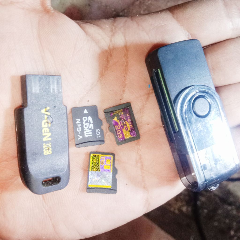 memory micro sd card MMC hp merk V-Gen 2-8gb bekas cabutan | usb cartrider katraider cartridge memor
