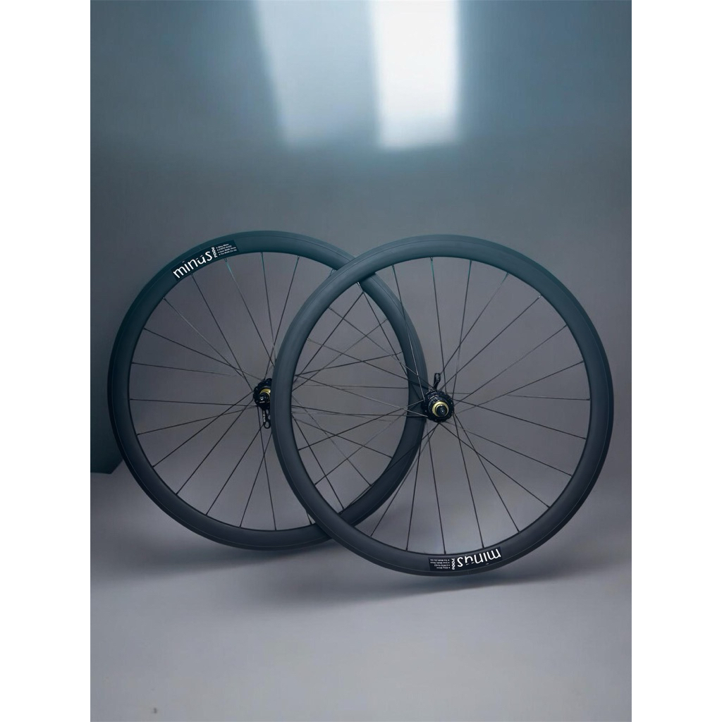 Wheelset 700c Discbrake  Ratchet Roadbike Gravel 4cm