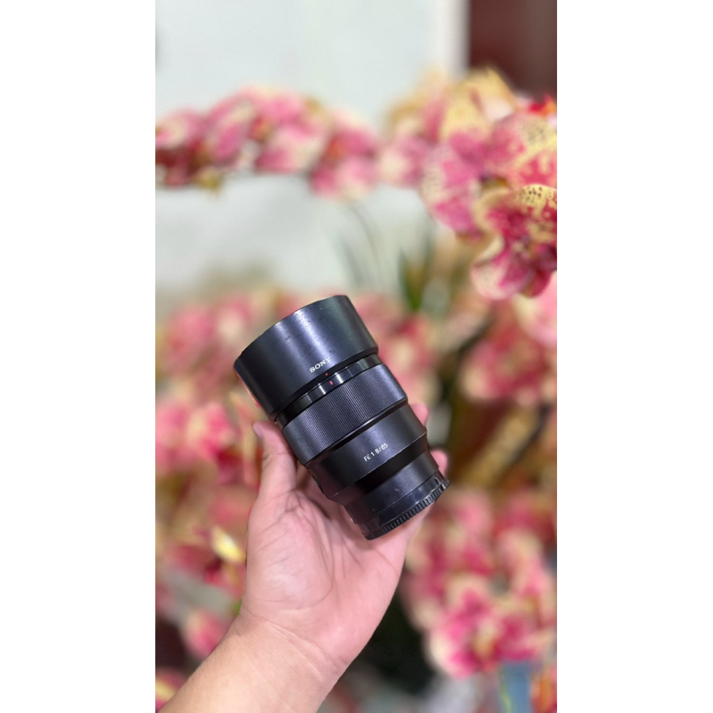 lensa sony 85mm f1,8 bukan lensa sony 50mm bukan lensa sony 35mm