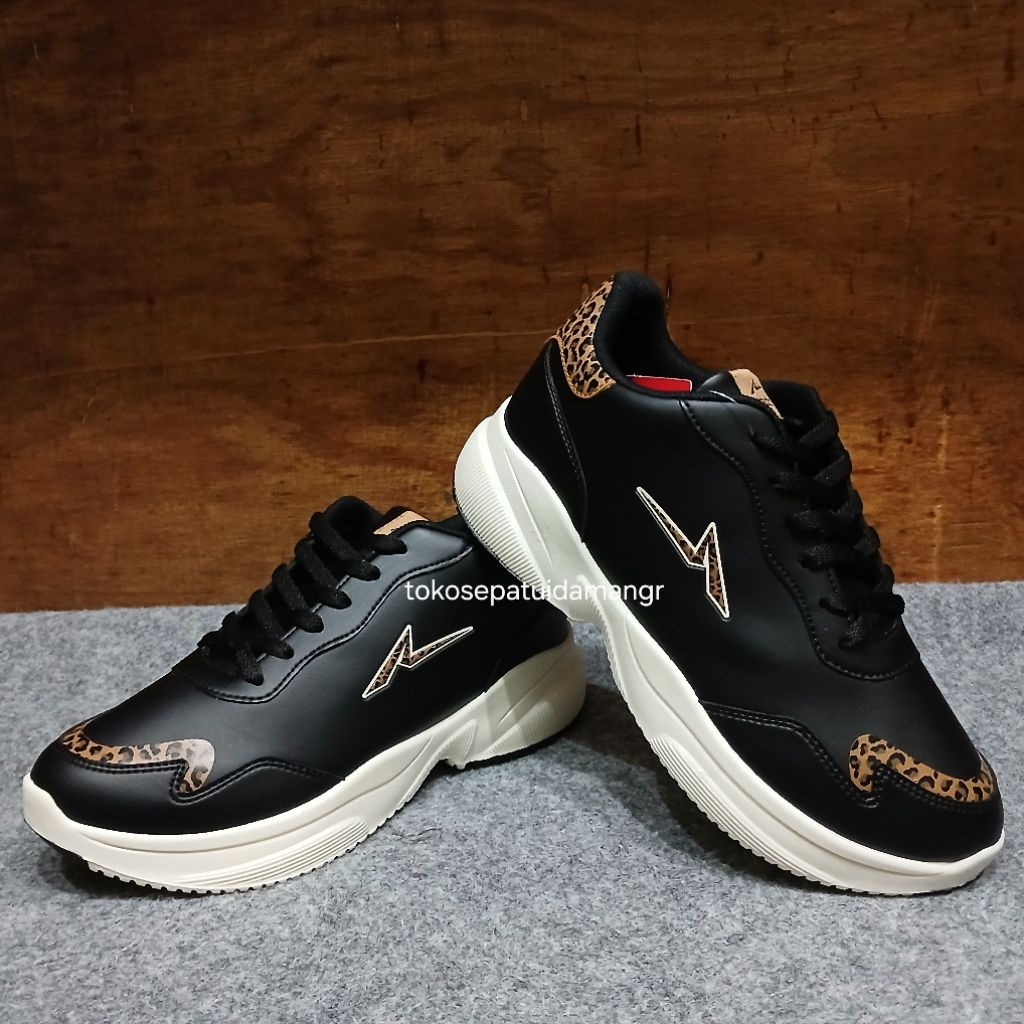 Sepatu Sneakers Wanita Ando