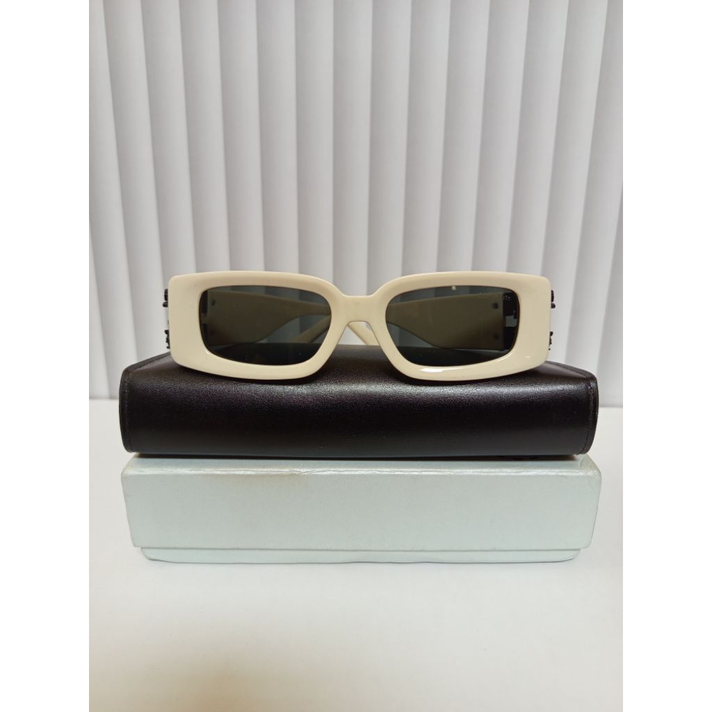 Kacamata OFF WHITE