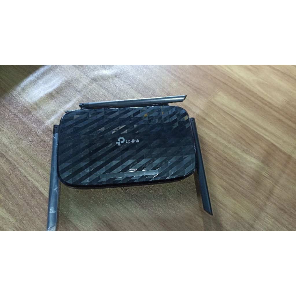 Router TP-Link EC230-G1 Bekas
