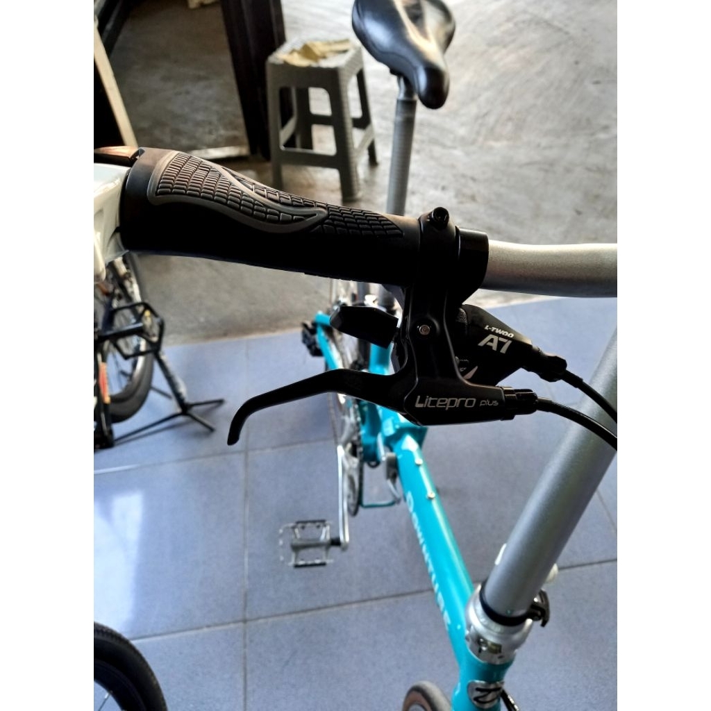 sepeda lipat Downtube Nova DLT upgrade