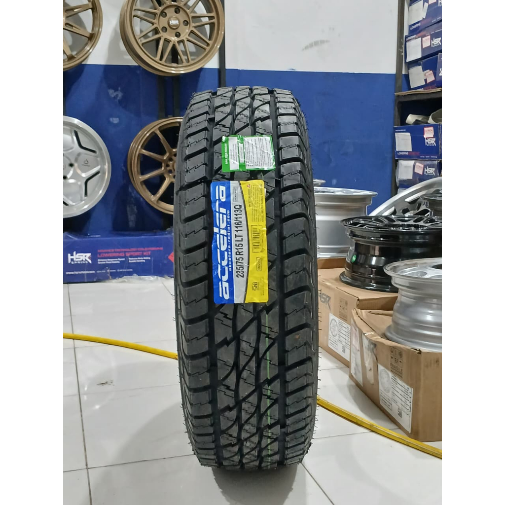 BAN MOBIL KATANA JIMNY ESCUDO TAFT TARUNA R15 ACCELERA OMIKRON A/T 235 75 R15