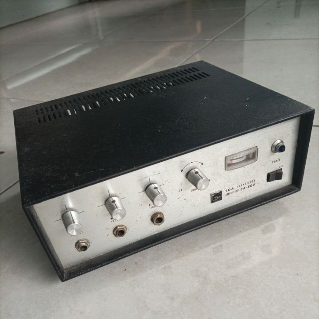 Amplifier jadul TOA CA-800