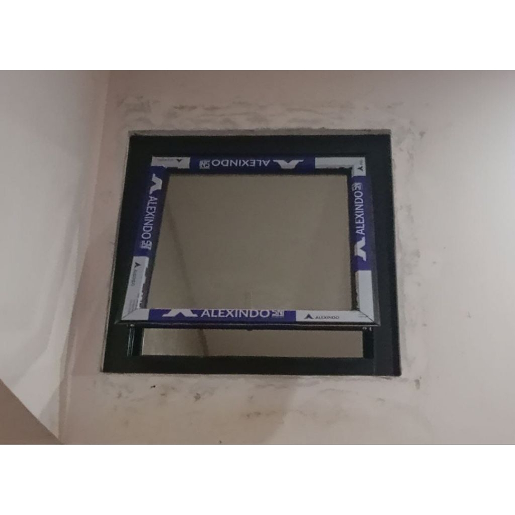 Jendela Boven Aluminium