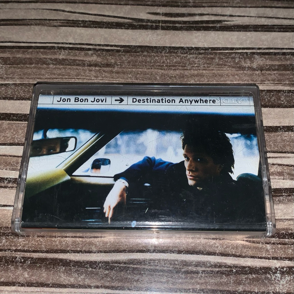 kaset Pita dari album solo Jon Bon Jovi yang berjudul "Destination Anywhere",