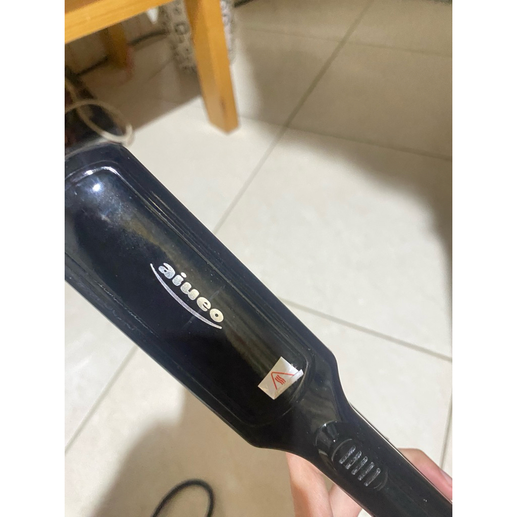 AIUEO Catokan Rambut 823