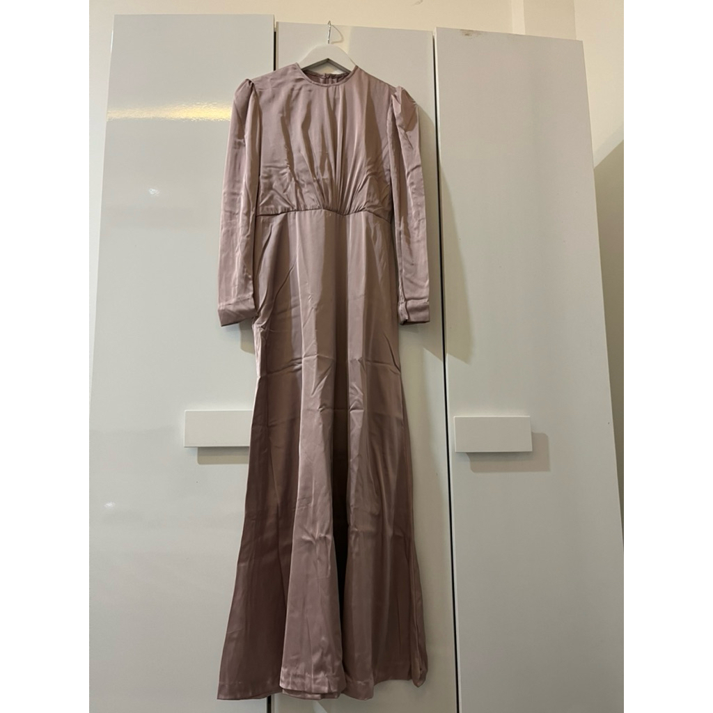 Dress satin premium soft dusty pink