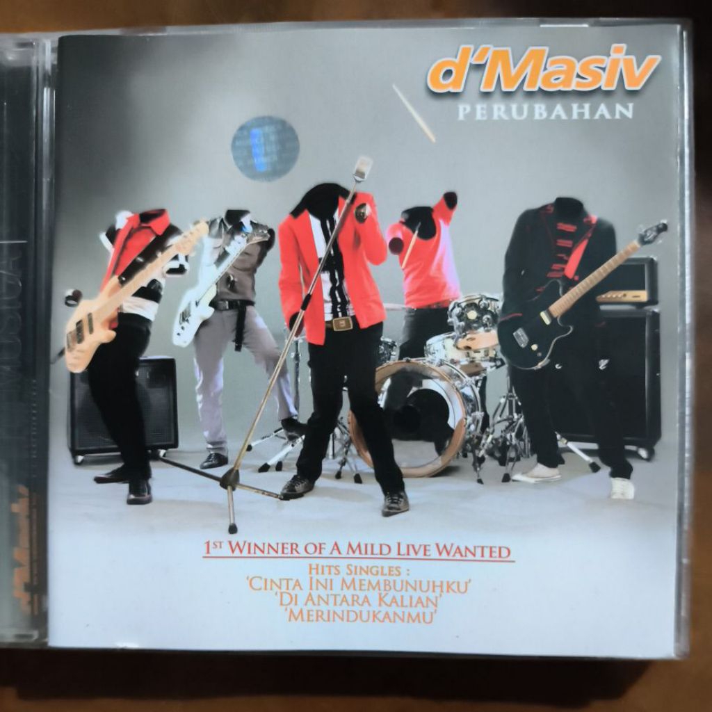CD Musik d'Masiv Perubahan