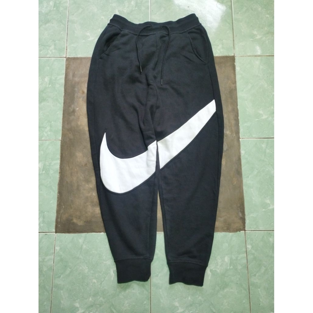 Jogger pants Nike Swoosh