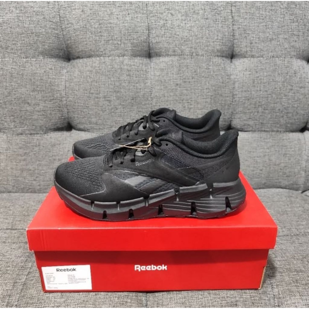 Sepatu Reebok Zig Dynamica 5 Black