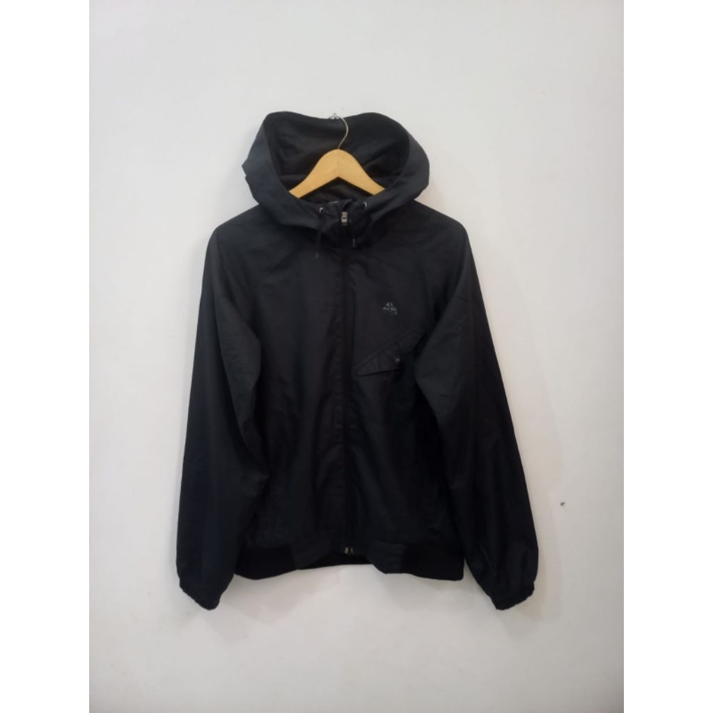 Jaket NIKE ACG