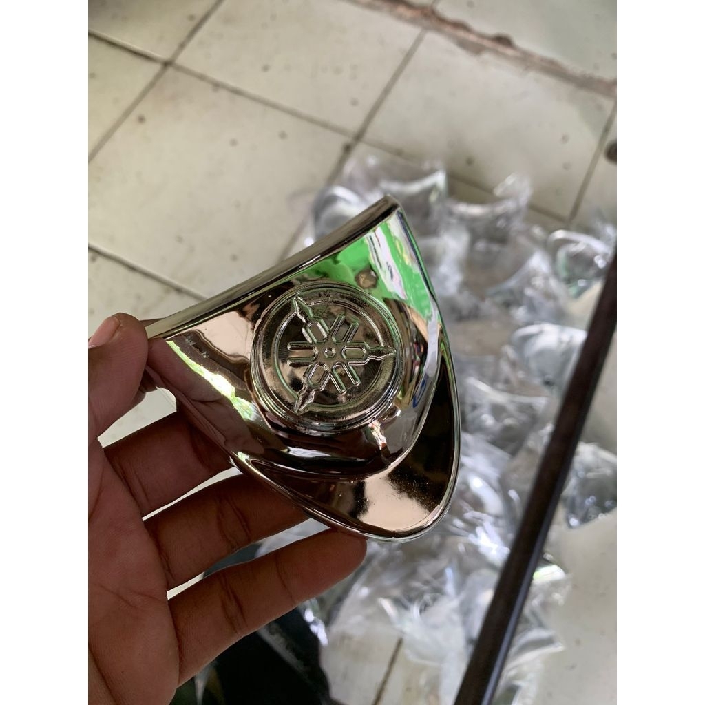 EMBLEM DASI LOGO YAMAHA FIZR KROM