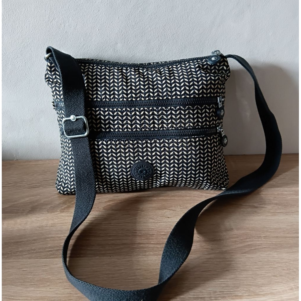 Sling Bag Kipling