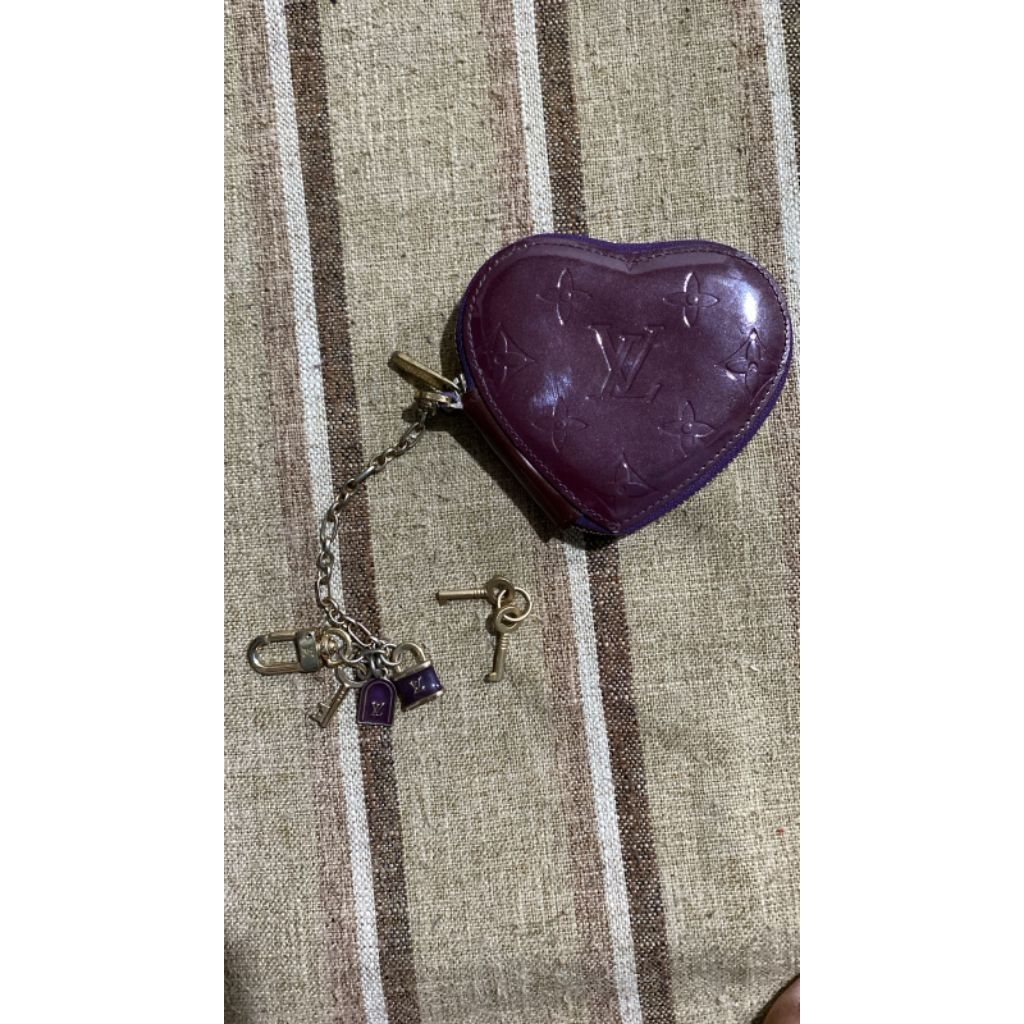 Dompet Koin Lv