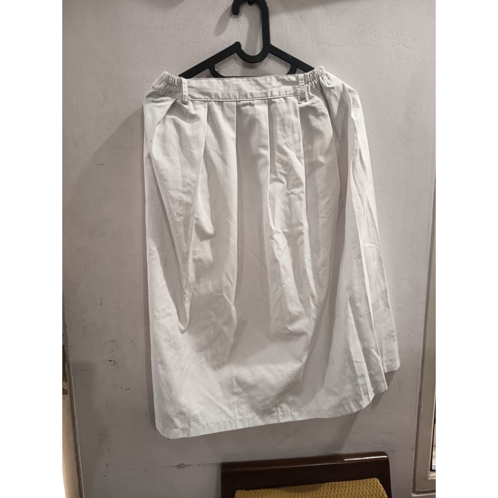 rok putih SMP preloved