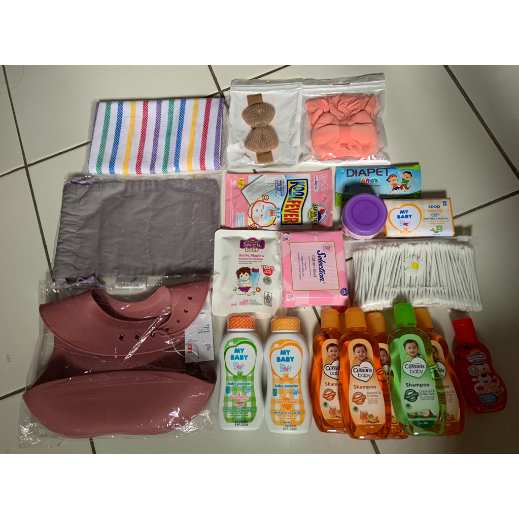 set kebutuhan bayi hadiah hampers babycare