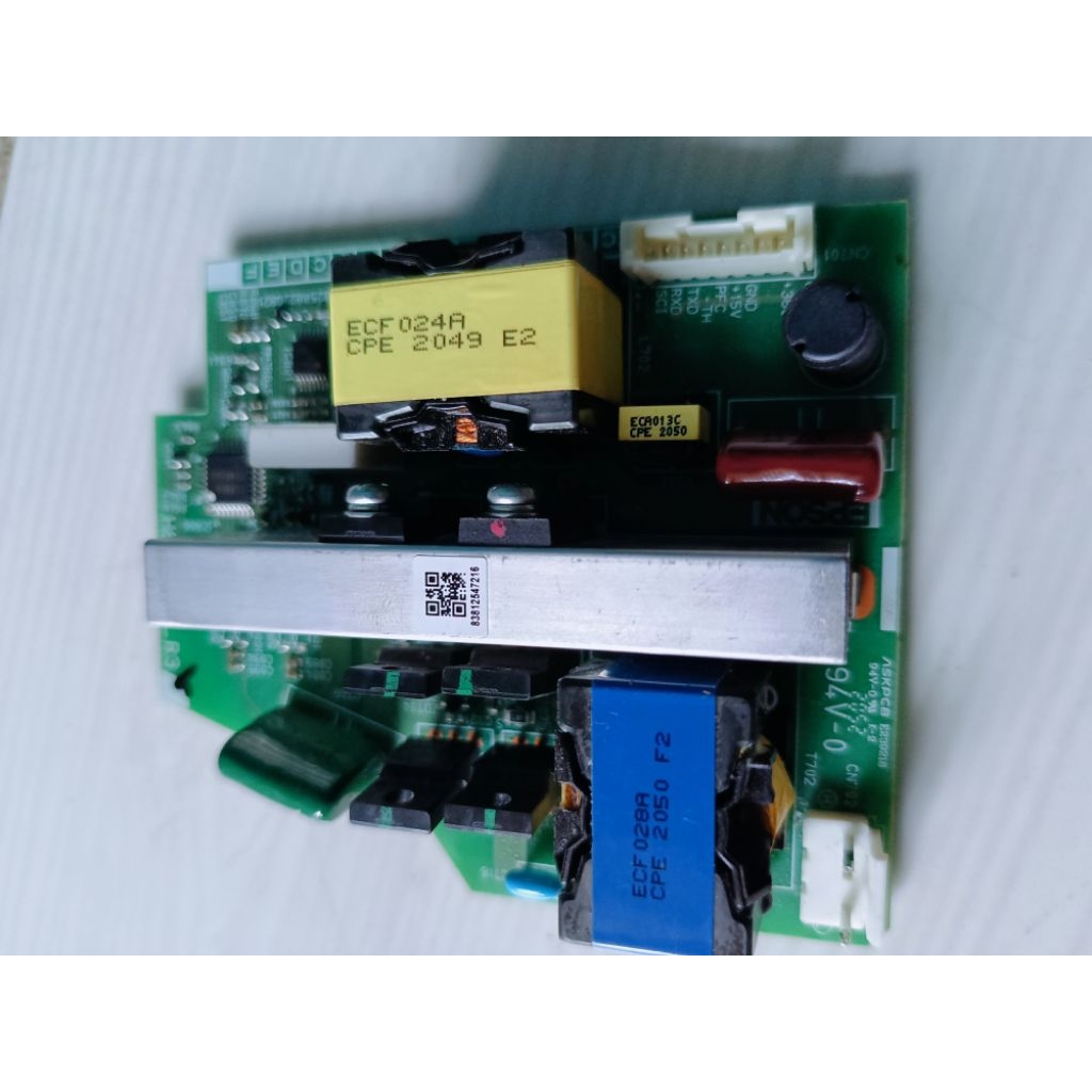 Ballast proyektor Epson H838BLM-R3 (Seri EB: EB-X05, EB-W05, EB-S41, EB-X41, EB-W41, EB-X39, EB-X18,