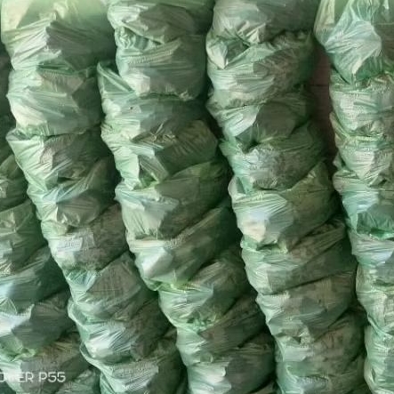 ARANG 1KG ARANG KAYU BAKAR / ARANG BAKARAN