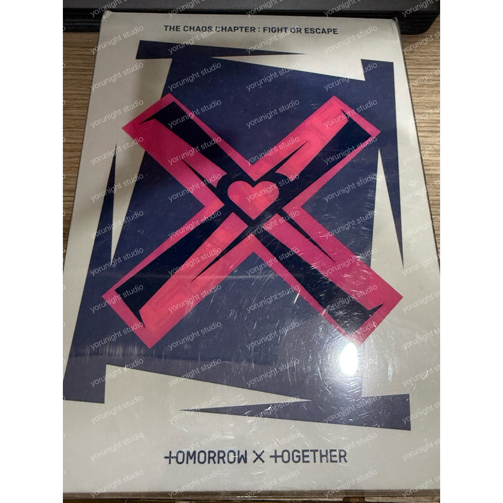 TXT The Chaos Chapter Fight or Escape Album Only Preloved