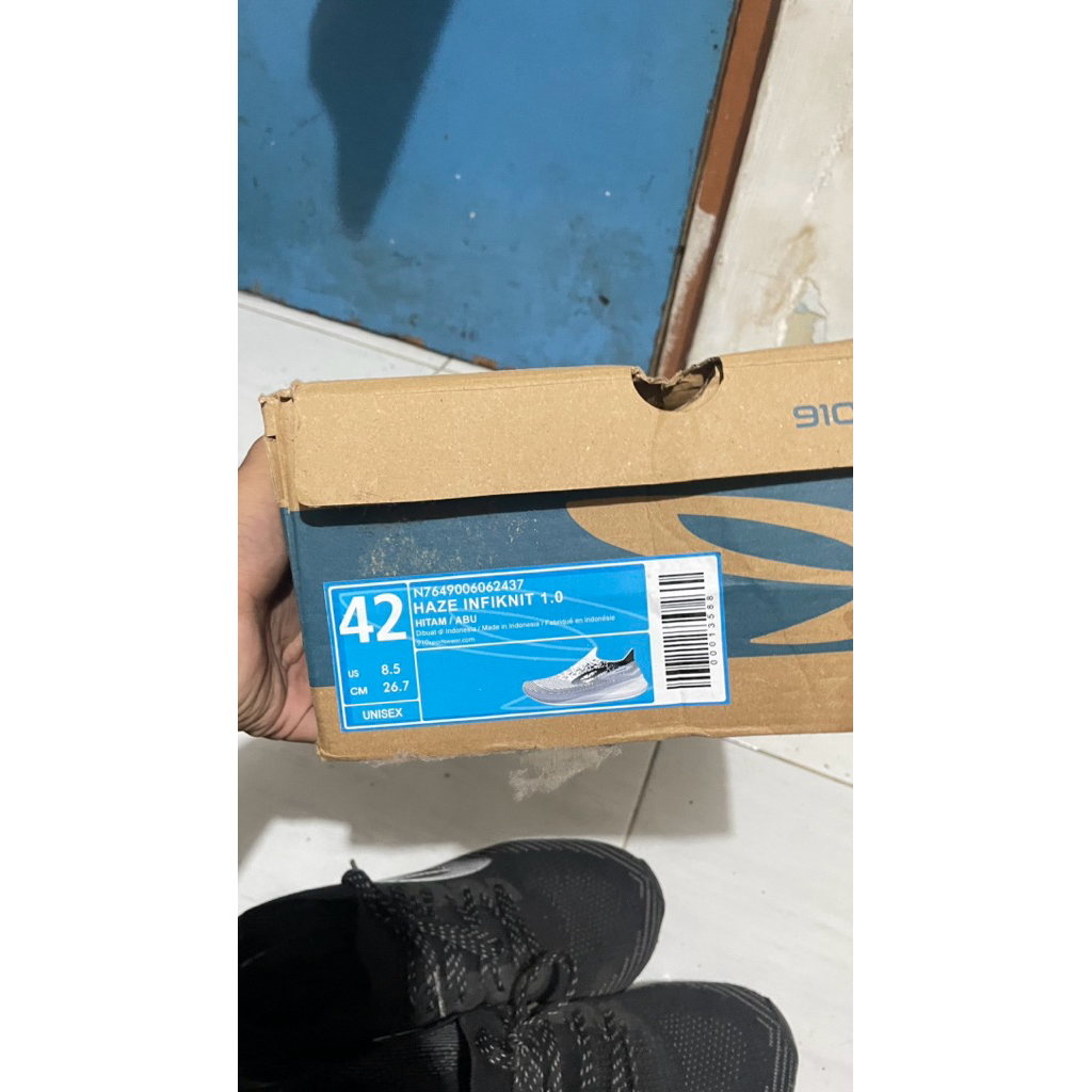 Nineteen haze infiknit