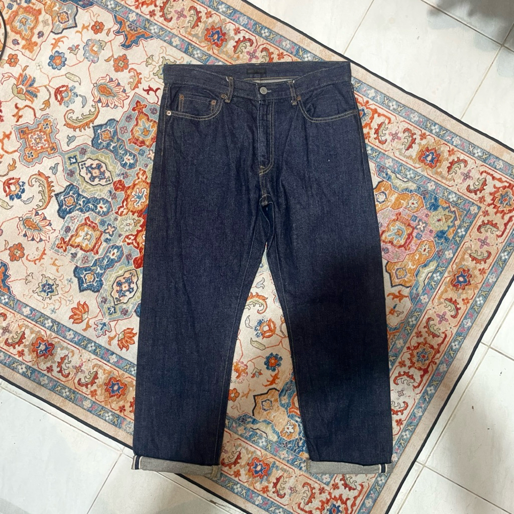 CEK DEKSRIPSI SEBELUM CO Celana Panjang Jeans Pria UNIQLO Selvedge Fabric by Kaihara Second Bekas Pr