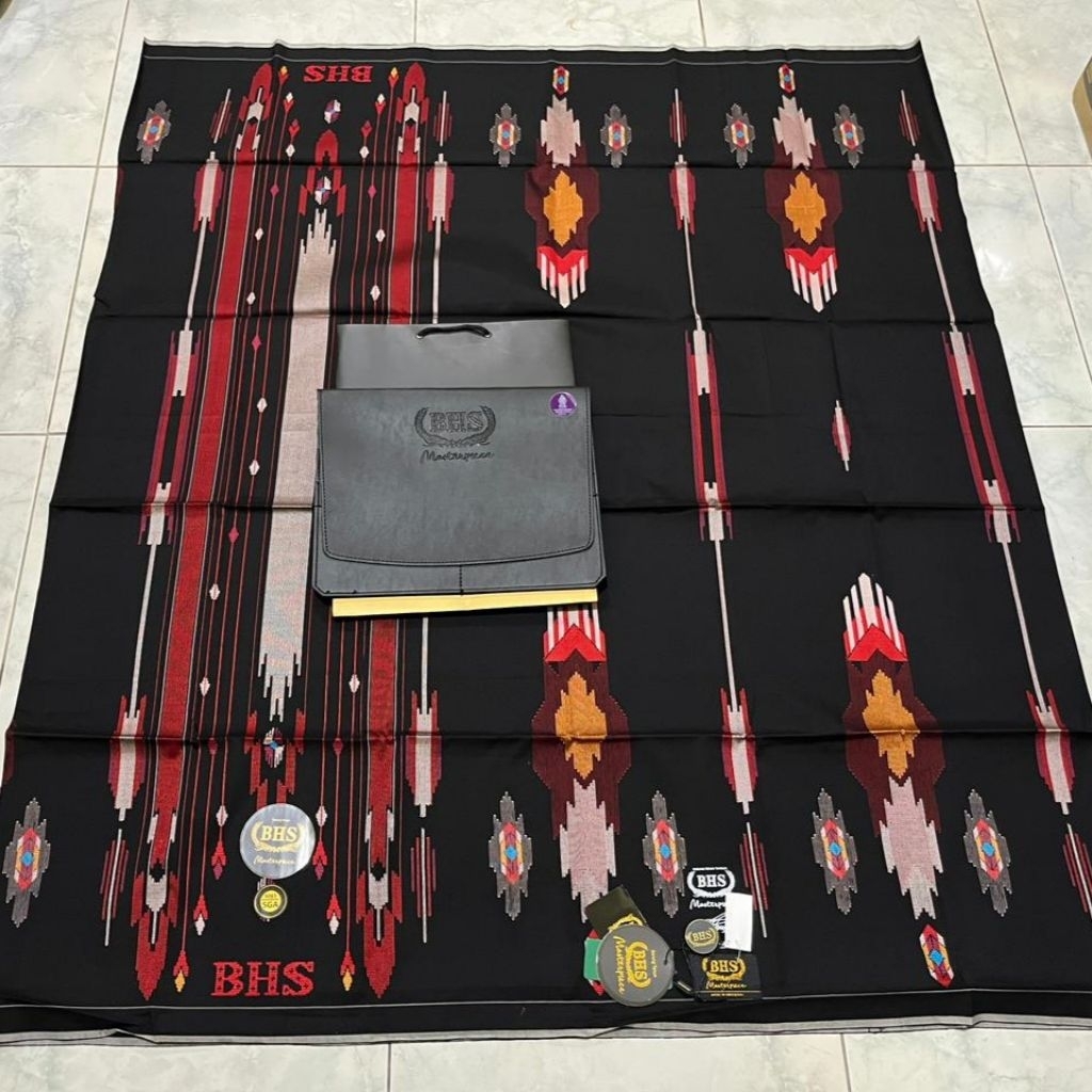 BHS MASTERPIECE GOLD