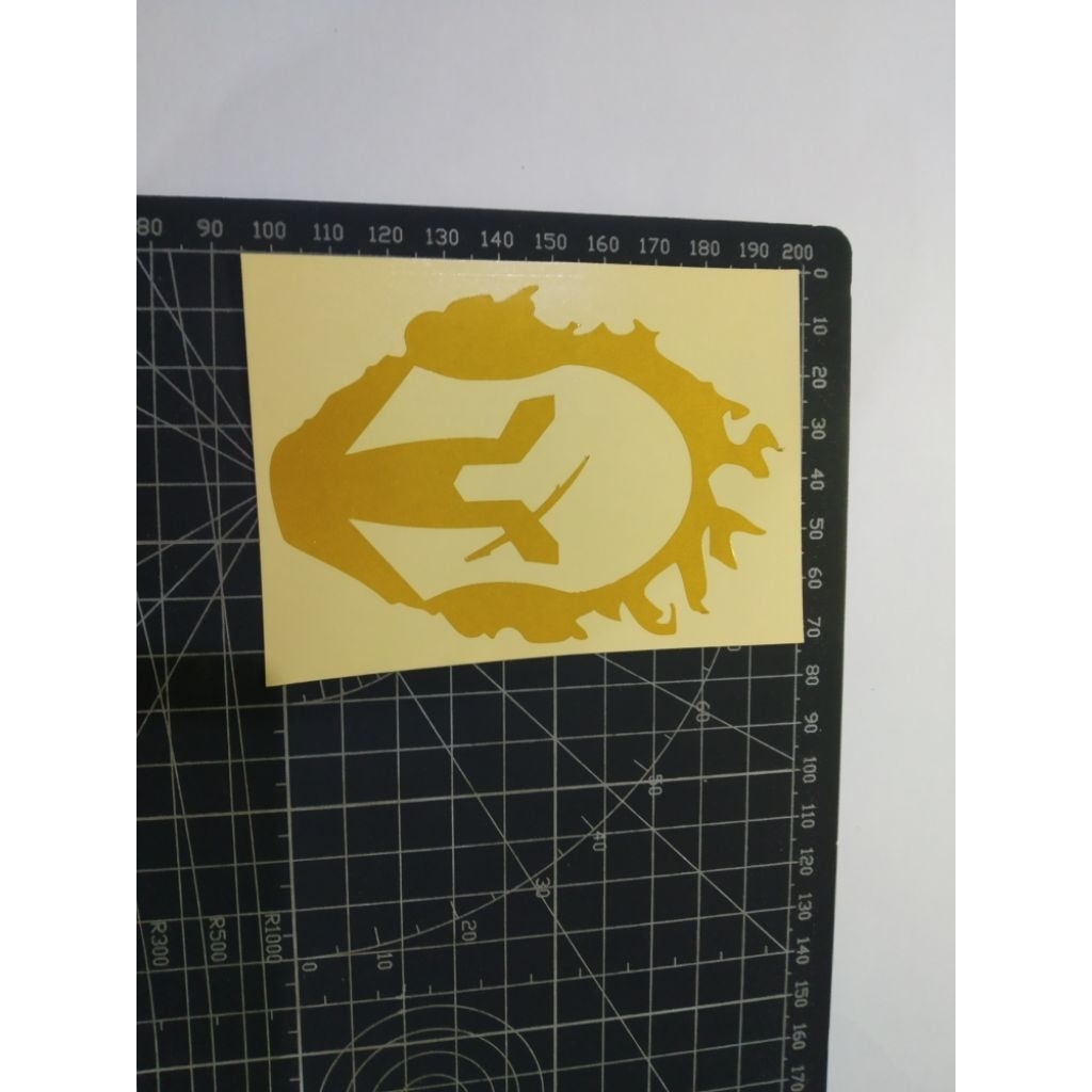 stiker cutting Spartan helmet