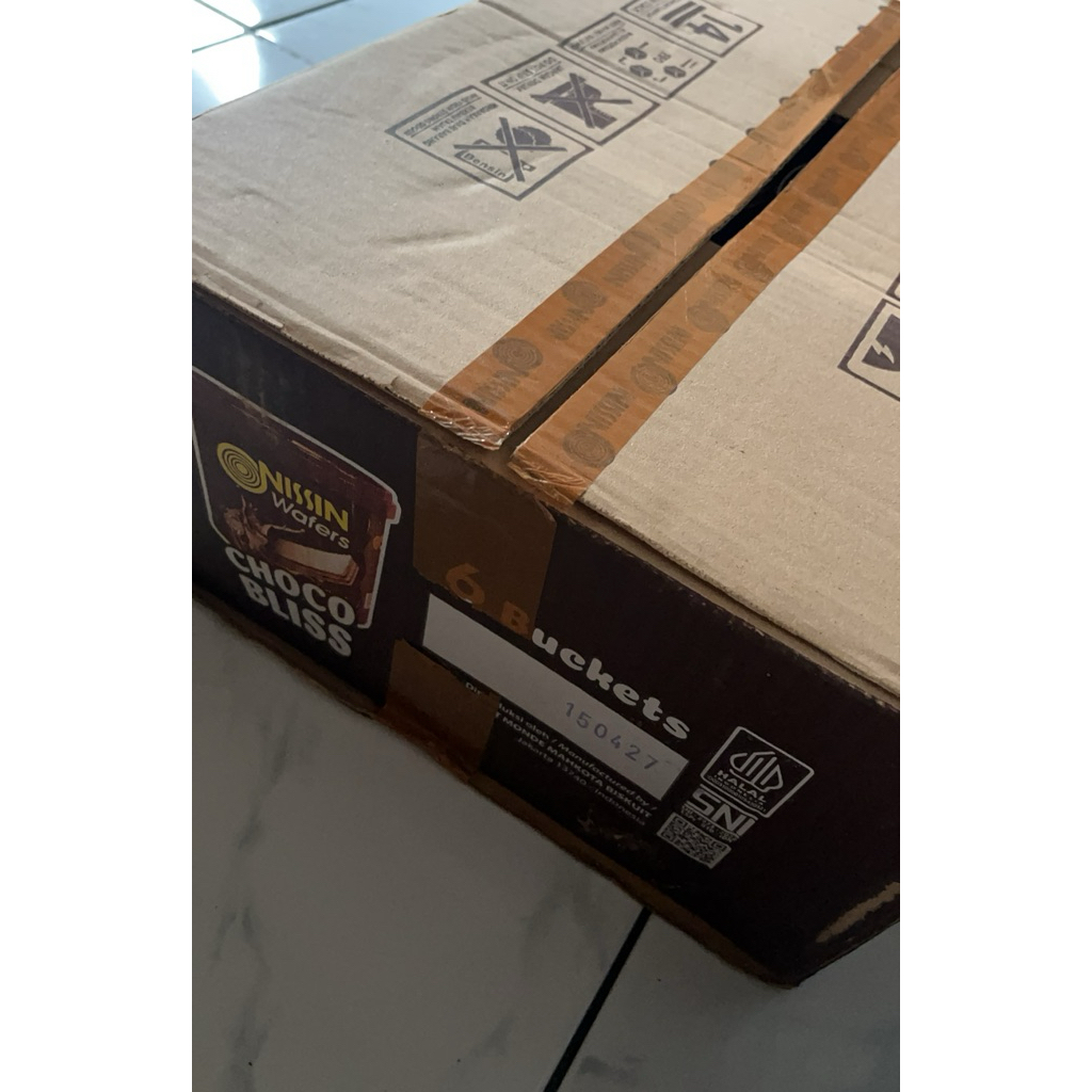 Nissin wafer Karton