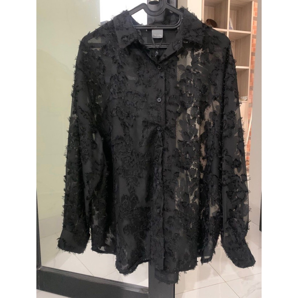 preloved this is april kemeja