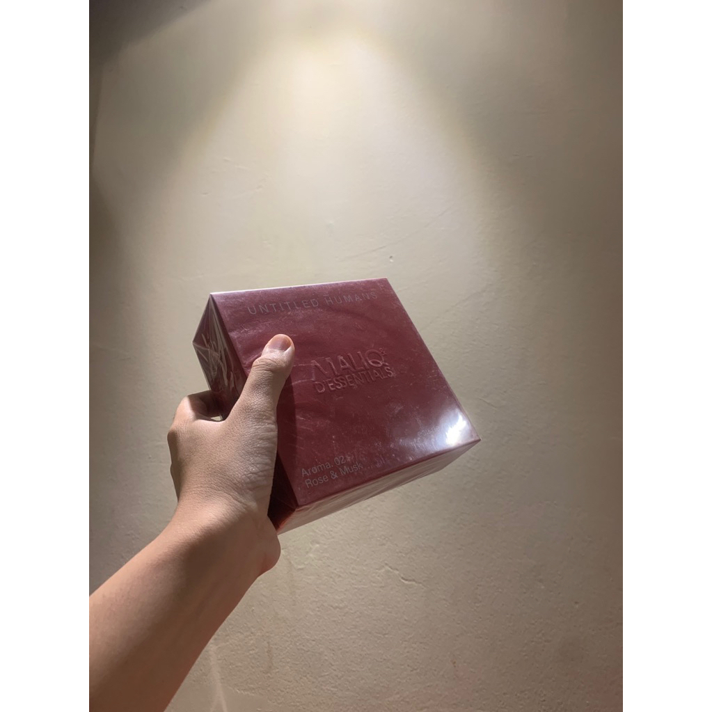 READY| HMNS Untitled | Segel