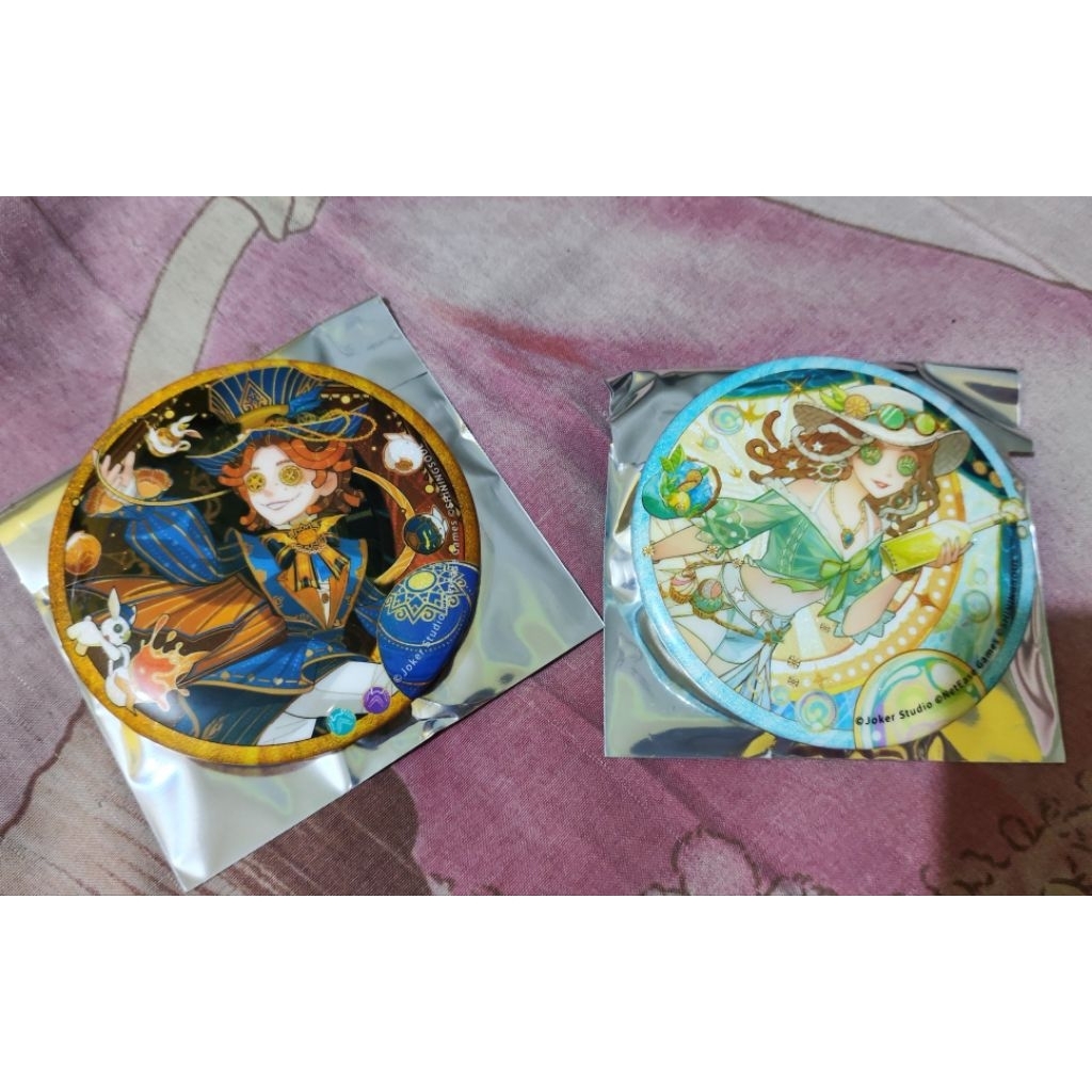 IDENTITY V MERCHANDISE BADGE PIN